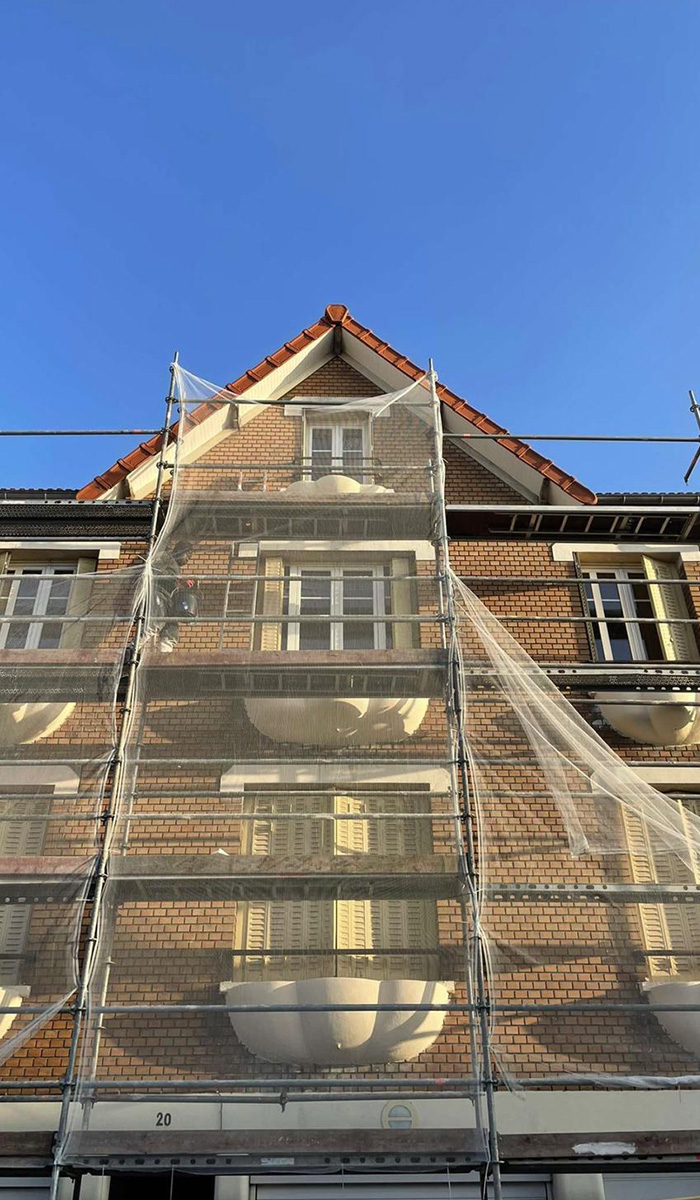 Ravalement de façade et mise en peinture à Saint-Maur-des-Fossés (94100) dans le Val de Marne (94)